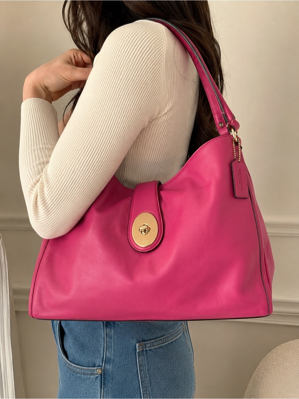 Coach Carlyle Leather Hobo Shoulder Bag Women Pink Large Turn Lock
